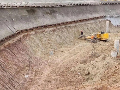 徐汇基坑边坡加固
